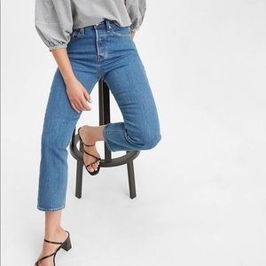 Levi’s Wedgie Straight Jeans (Size 25)